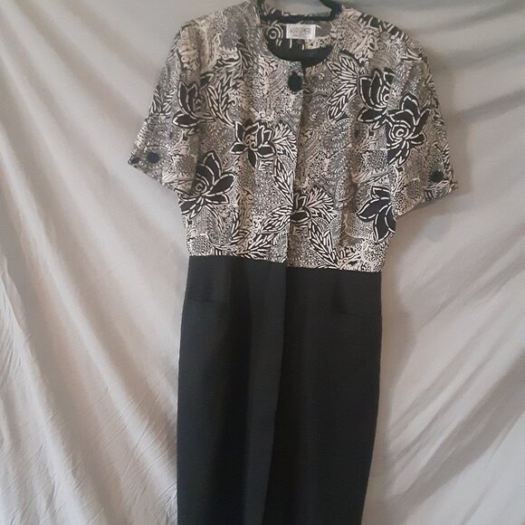 Kasper dress with pockets - Picture 1 of 5